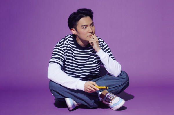 レイ・チェン　Play with Ray